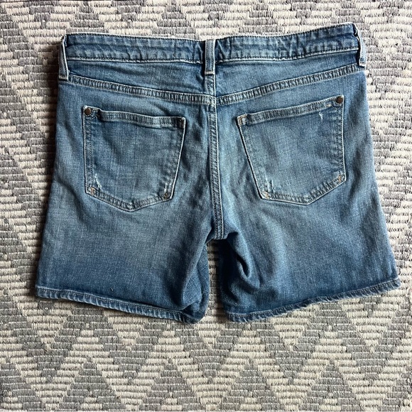 Anthropologie Pilcro Denim Shorts Straight Fit Blue Jean Shorts Size 27 - Picture 3 of 3